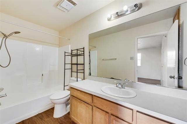 619 Race Street - Photo 15