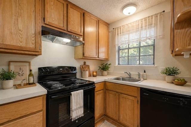 619 Race Street - Photo 10