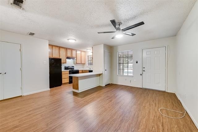 619 Race Street - Photo 5