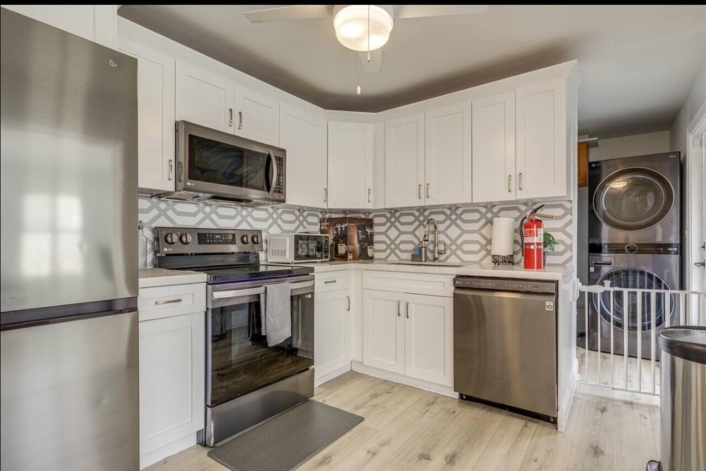 4295 Crestdale Street - Photo 4