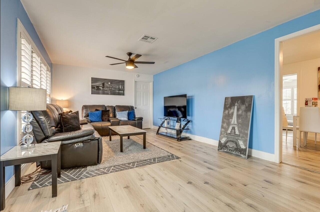 4295 Crestdale Street - Photo 6