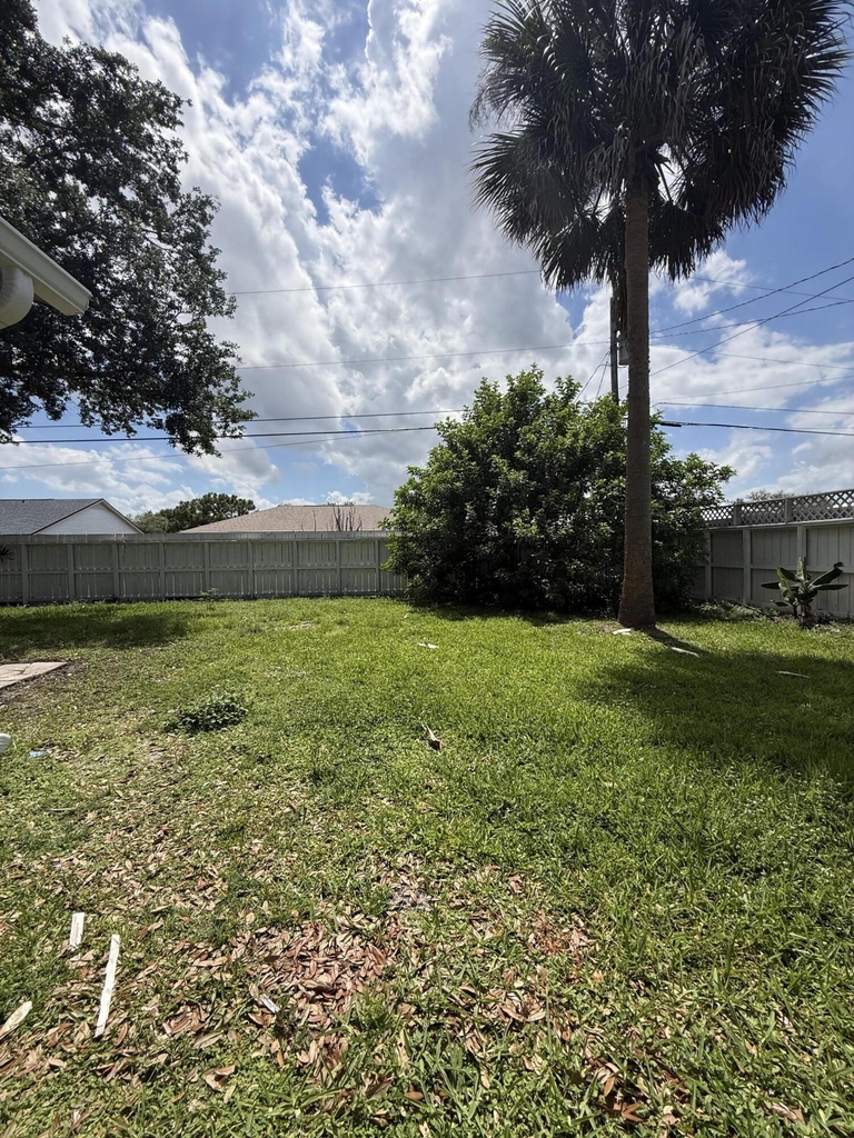 1626 Sw Buffum Lane - Photo 20