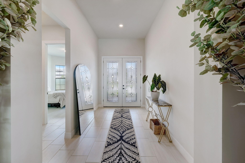 9234 Balsamo Drive - Photo 4