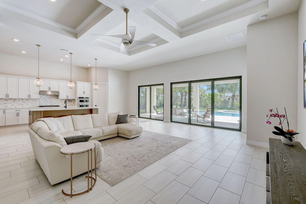 9234 Balsamo Drive - Photo 7