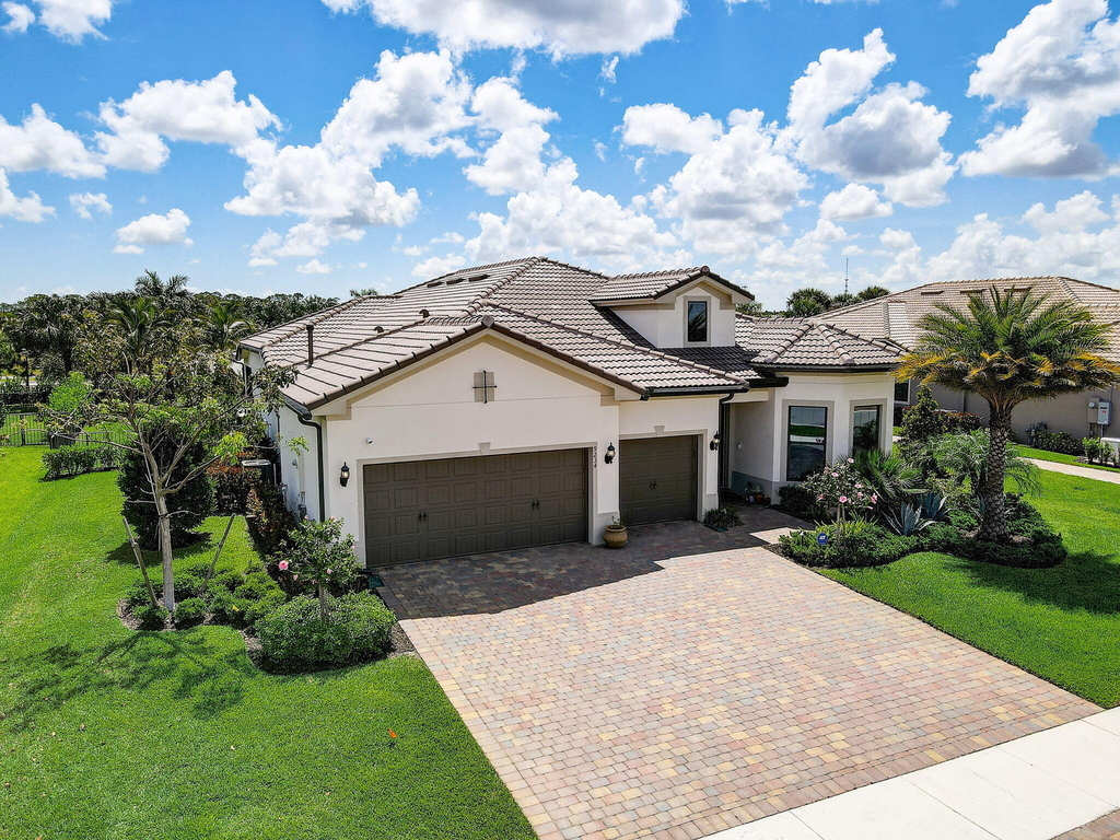 9234 Balsamo Drive - Photo 45
