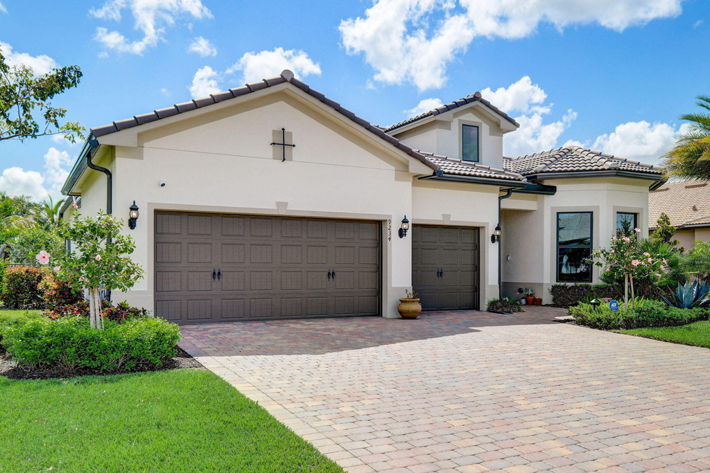 9234 Balsamo Drive - Photo 1