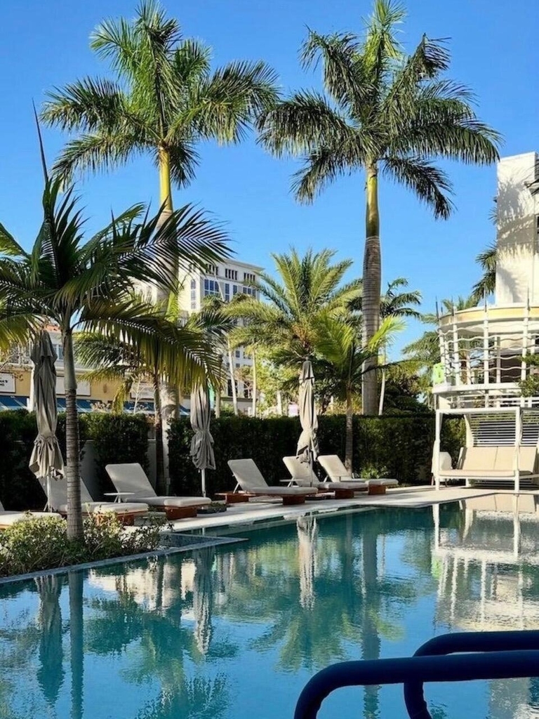 155 E Boca Raton Road - Photo 0