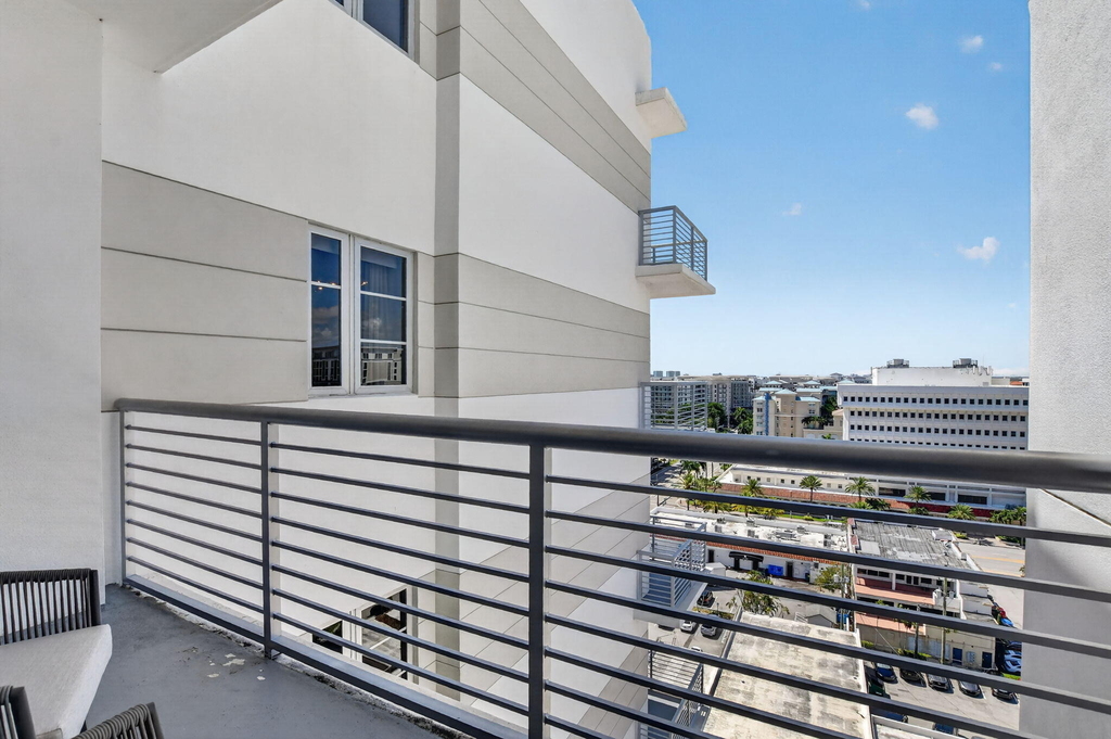 155 E Boca Raton Road - Photo 17