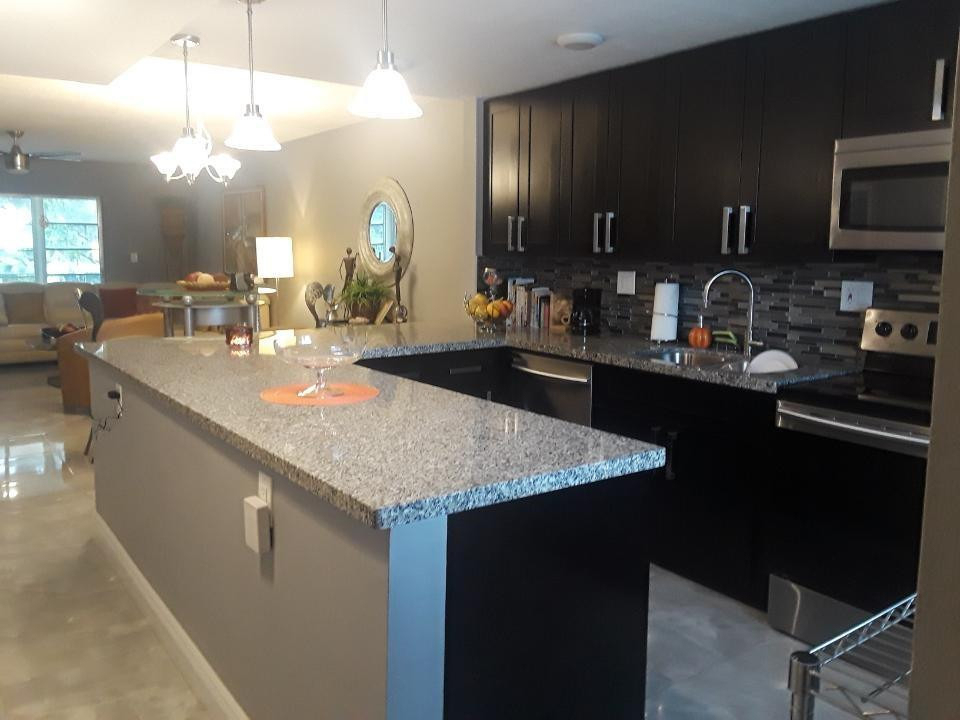 8205 Nw 61st Street Nw - Photo 2