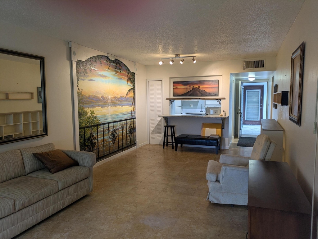 6501 Winfield Boulevard - Photo 1