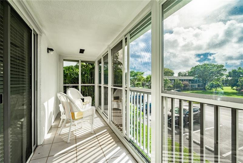 137 Farnham F - Photo 19