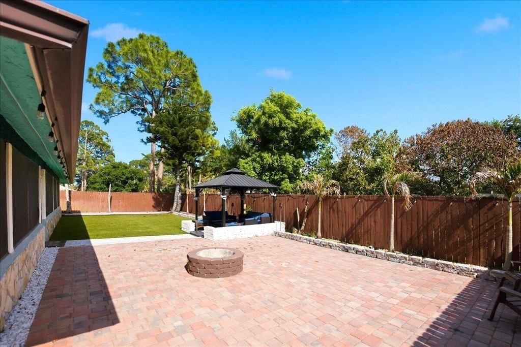 1326 Sw Bartell Avenue - Photo 52