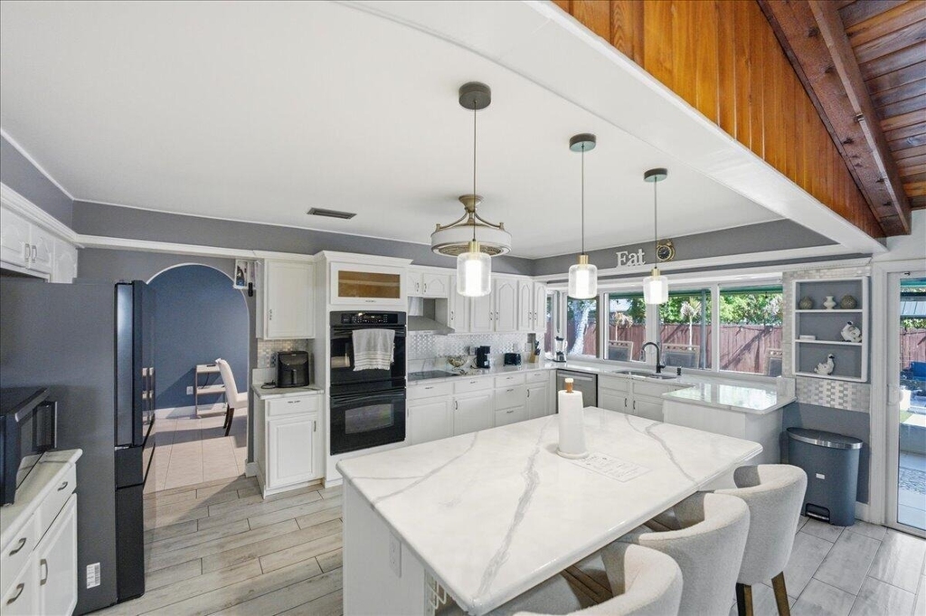 1326 Sw Bartell Avenue - Photo 20