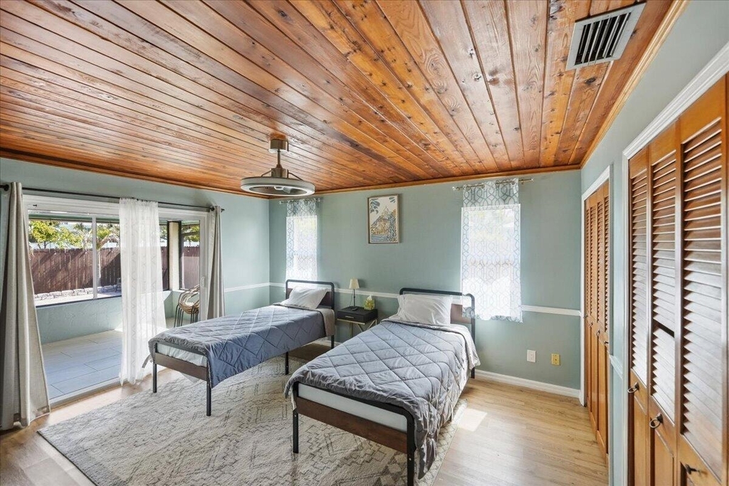 1326 Sw Bartell Avenue - Photo 37