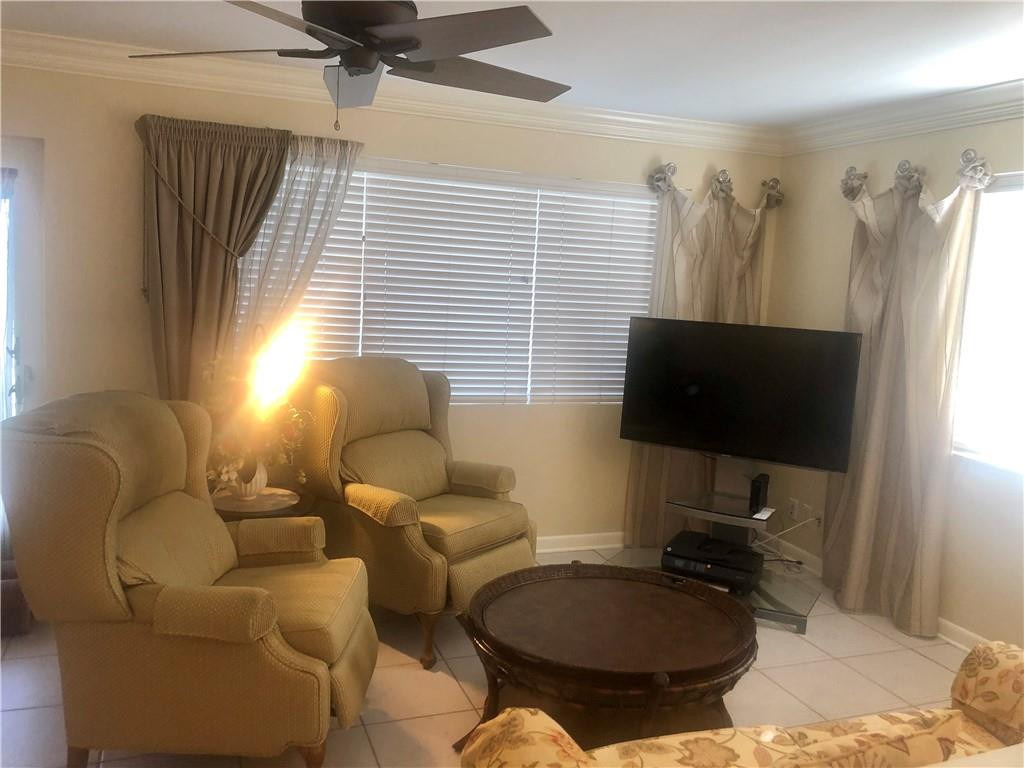 137 Farnham F - Photo 81