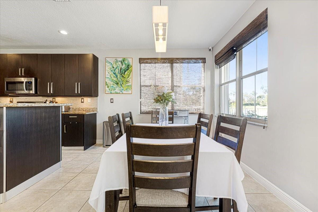 2316 Sw 127th Avenue - Photo 8
