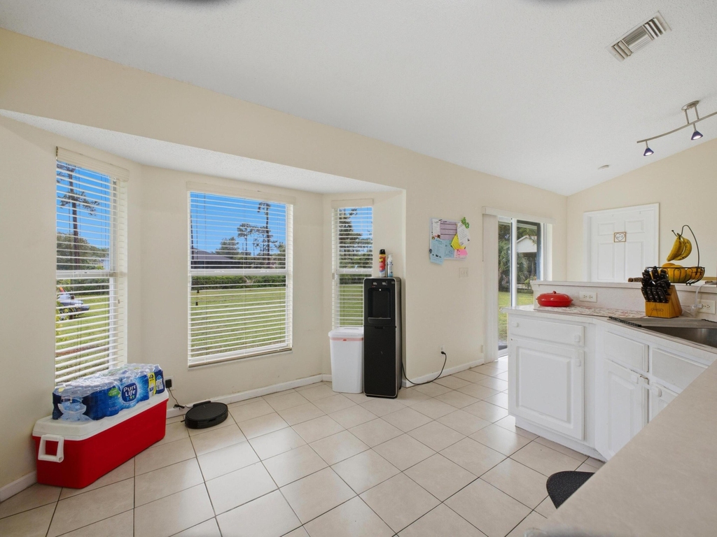 17770 93rd Road N - Photo 8