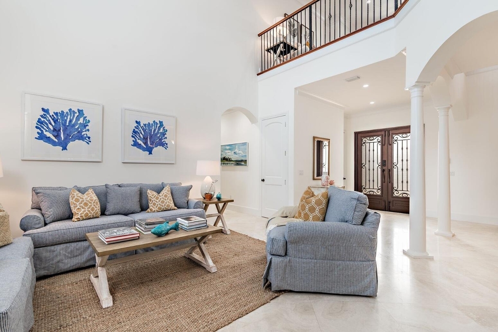 141 Gregory Place - Photo 4