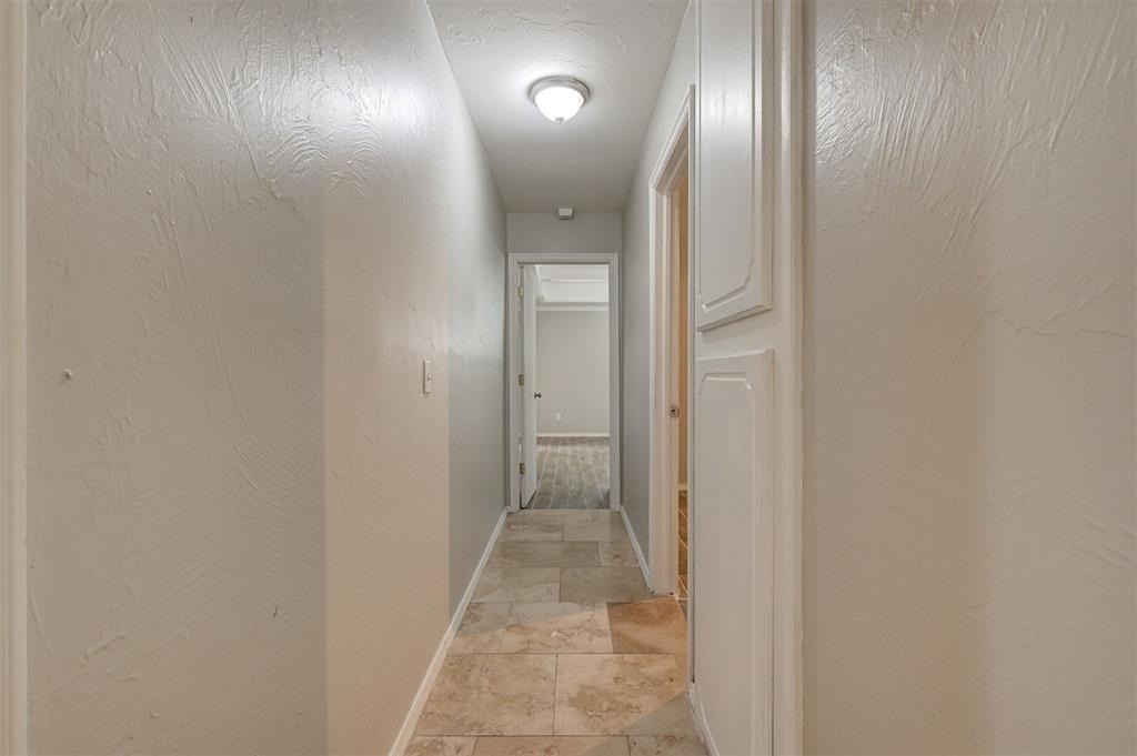 8521 Nw 121st Street - Photo 17