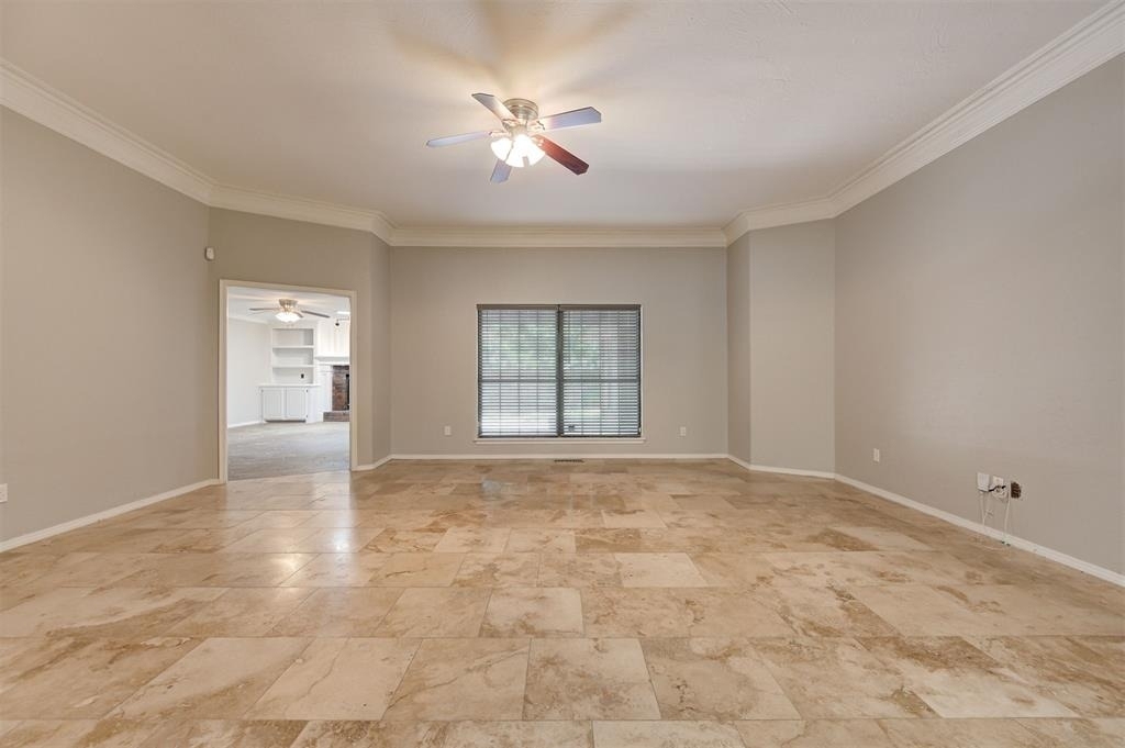 8521 Nw 121st Street - Photo 3