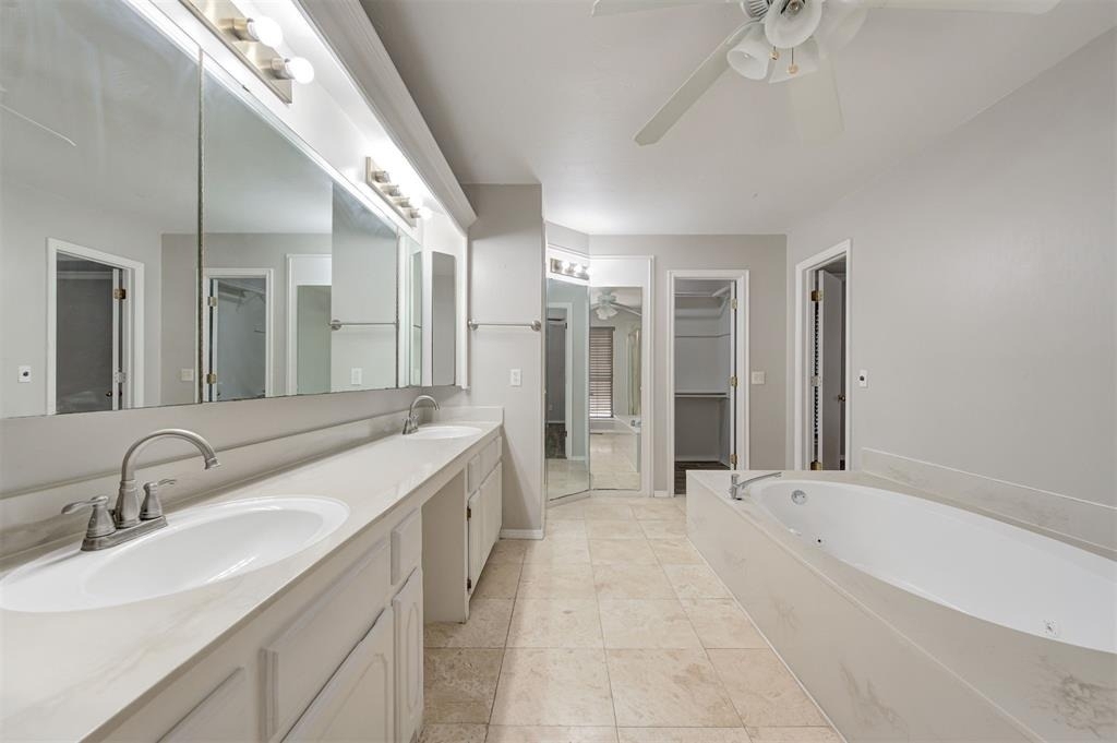 8521 Nw 121st Street - Photo 23