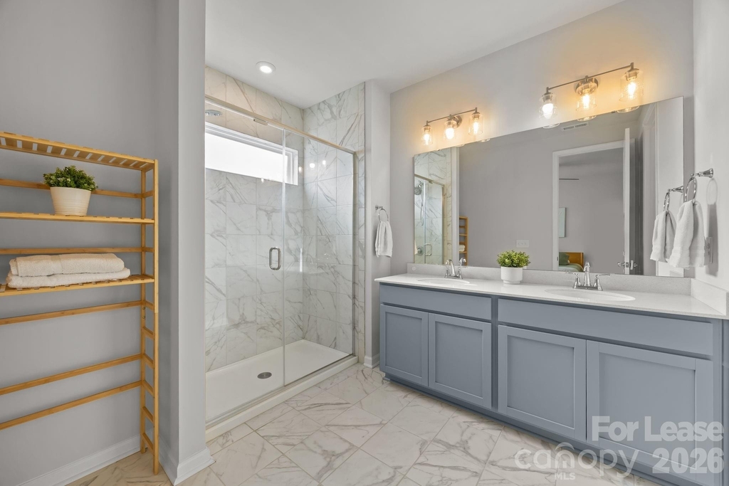 915 Kinsey Alley - Photo 9