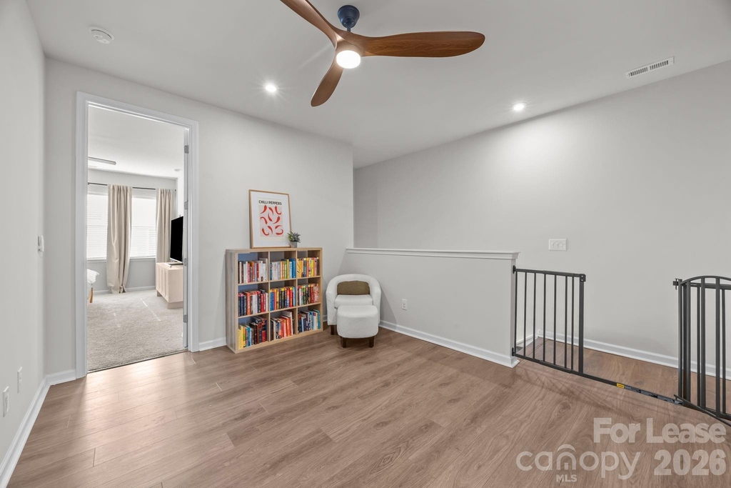 915 Kinsey Alley - Photo 7