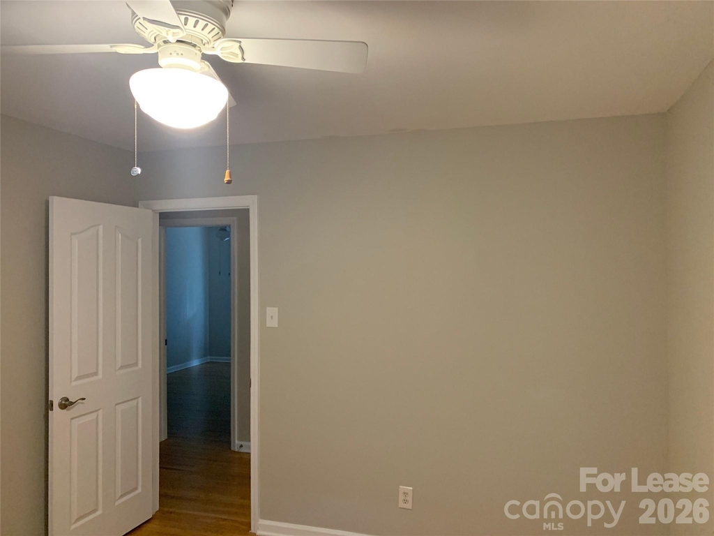 1130 Cheddington Drive - Photo 14