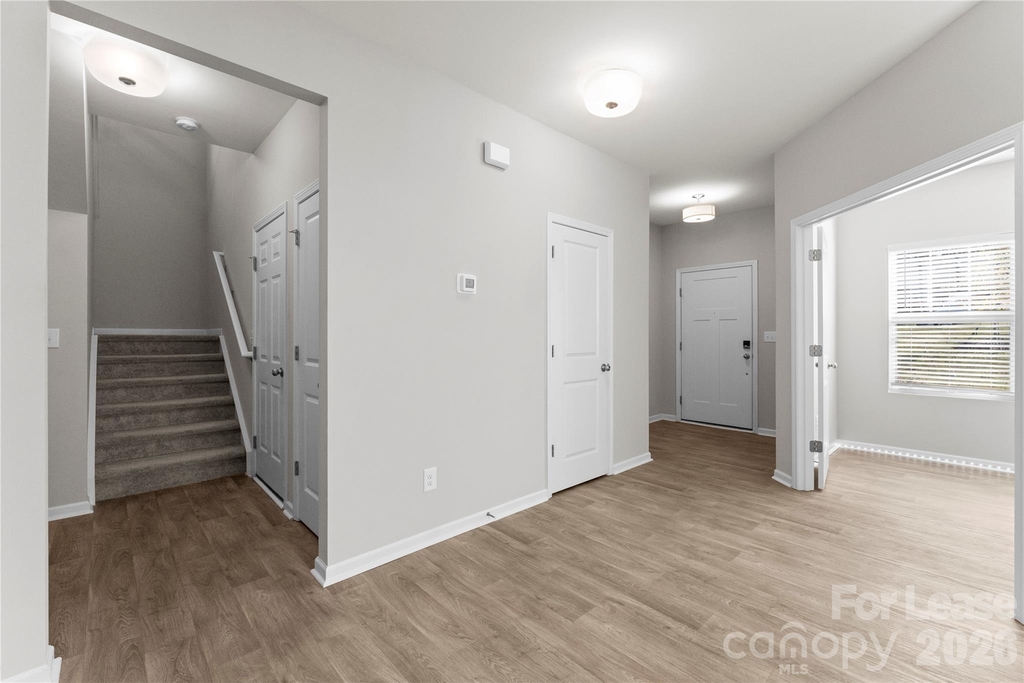 1211 Laurel Woods Drive - Photo 9