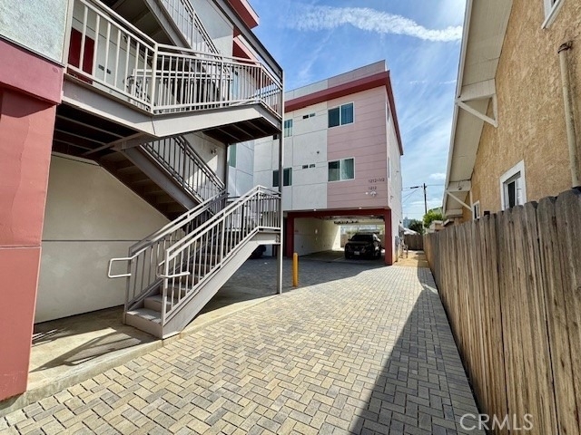 1210 1/2 Fedora Street - Photo 20