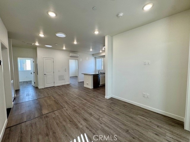 1210 1/2 Fedora Street - Photo 3