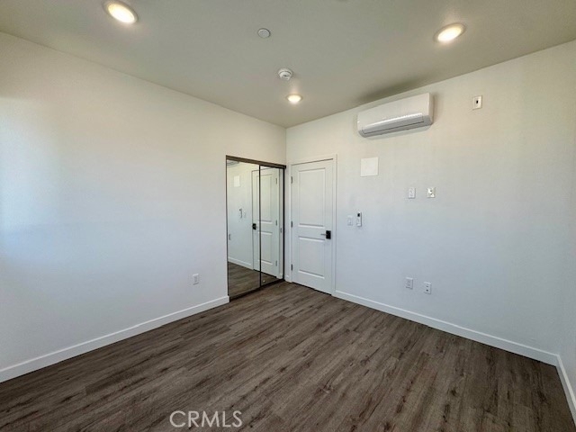 1210 1/2 Fedora Street - Photo 10