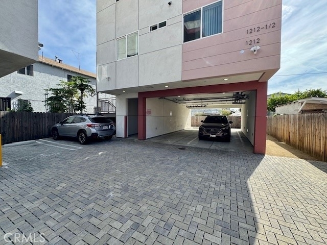 1210 1/2 Fedora Street - Photo 23