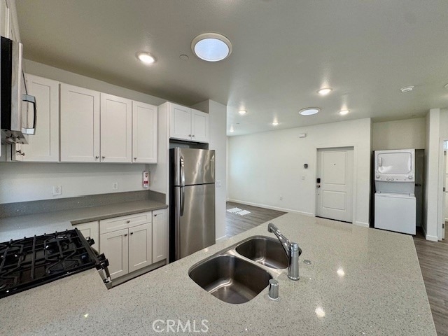 1210 1/2 Fedora Street - Photo 6