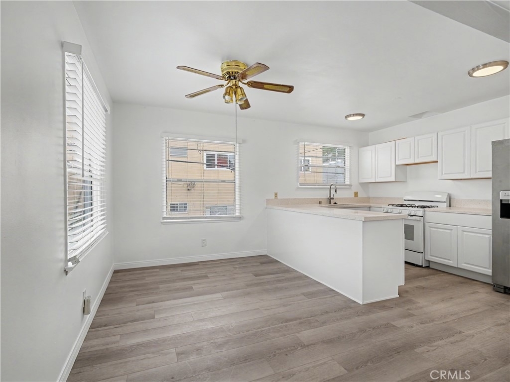 1037 N Curson - Photo 11