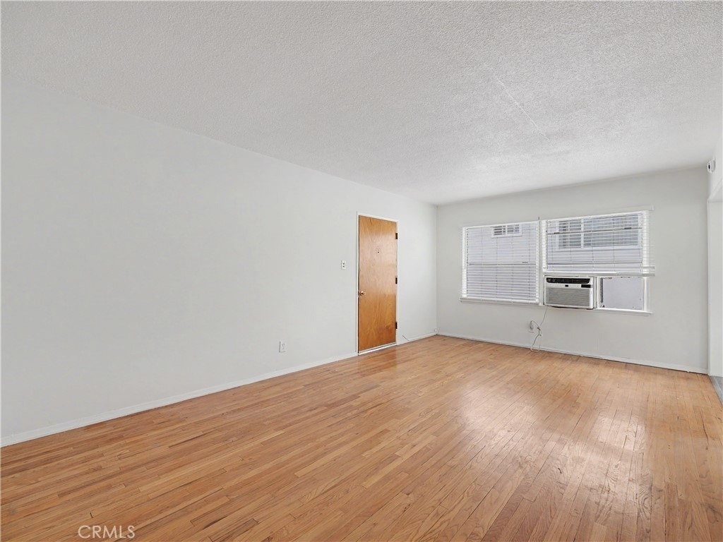 1037 N Curson - Photo 21
