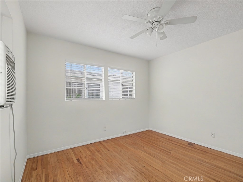 1037 N Curson - Photo 30
