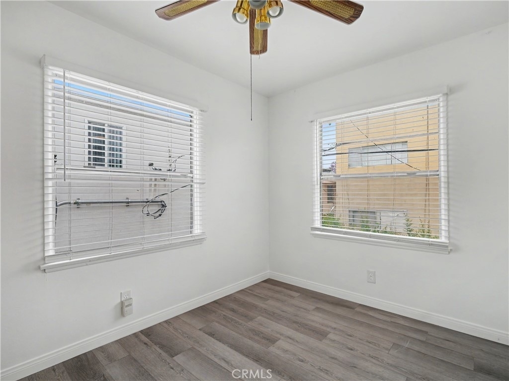 1037 N Curson - Photo 19