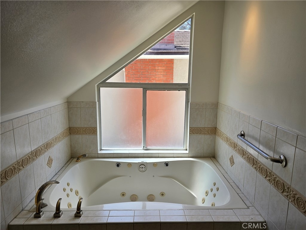 25317 Avenida Ronada - Photo 34