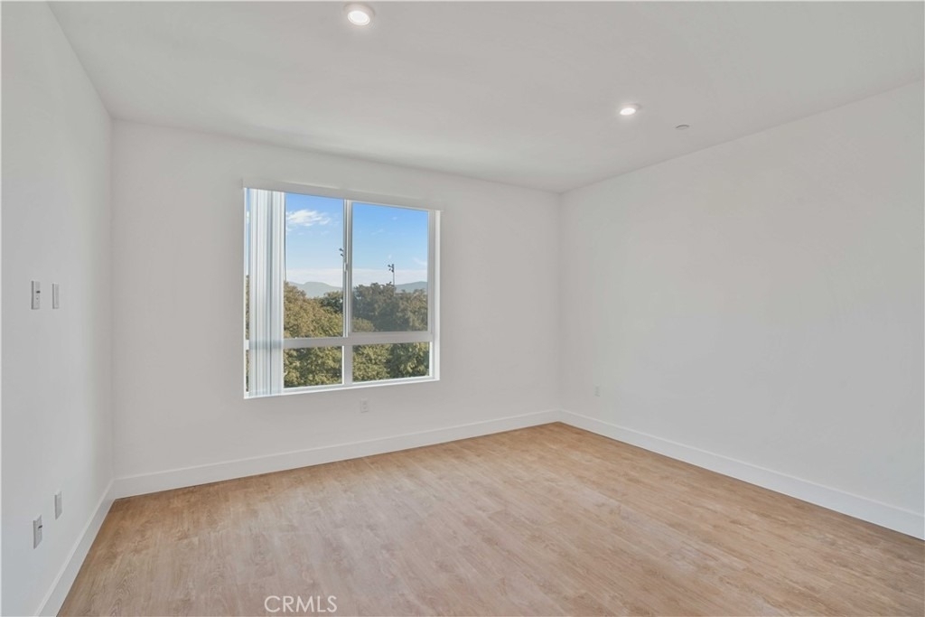 8750 Sepulveda Boulevard - Photo 14