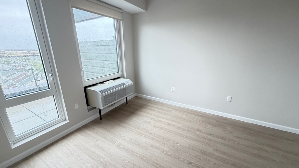 183-03 Hillside Avenue - Photo 14