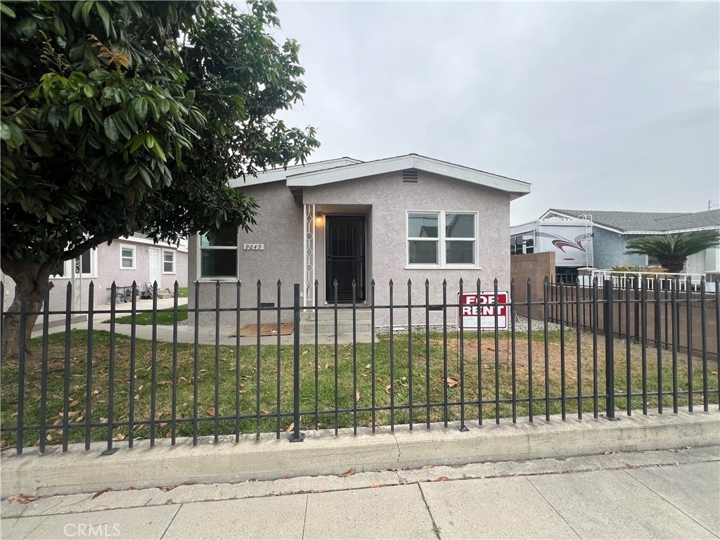 9649 Harvard St - Photo 0