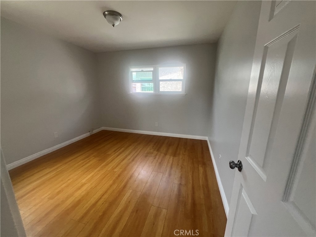 9649 Harvard St - Photo 3