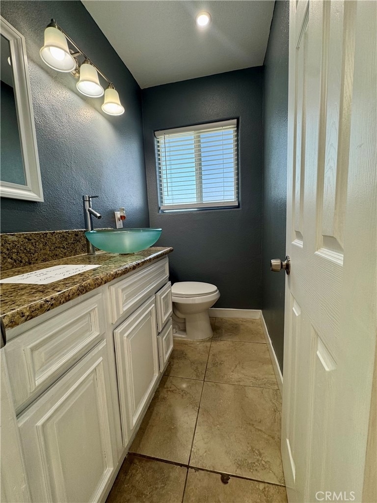 1211 N Siesta Street - Photo 9