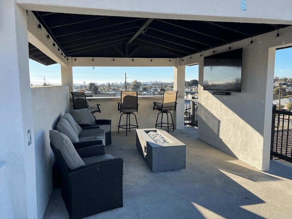 823 Gwen Street - Photo 13