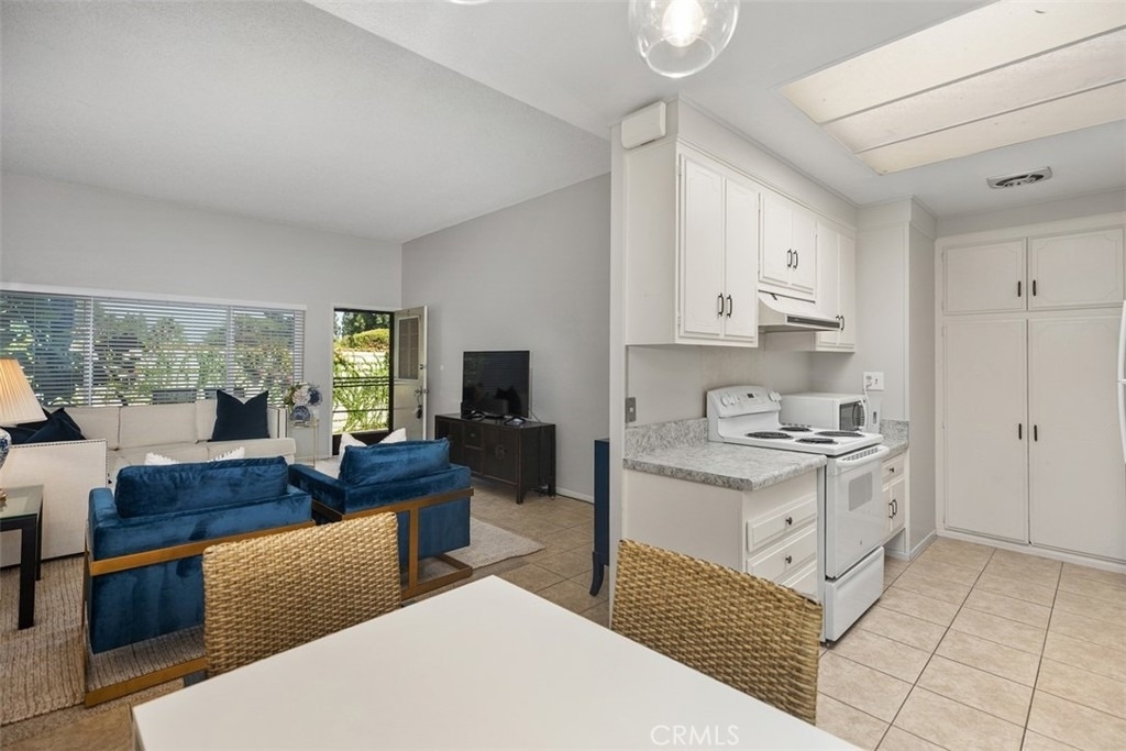 956 Calle Aragon - Photo 13