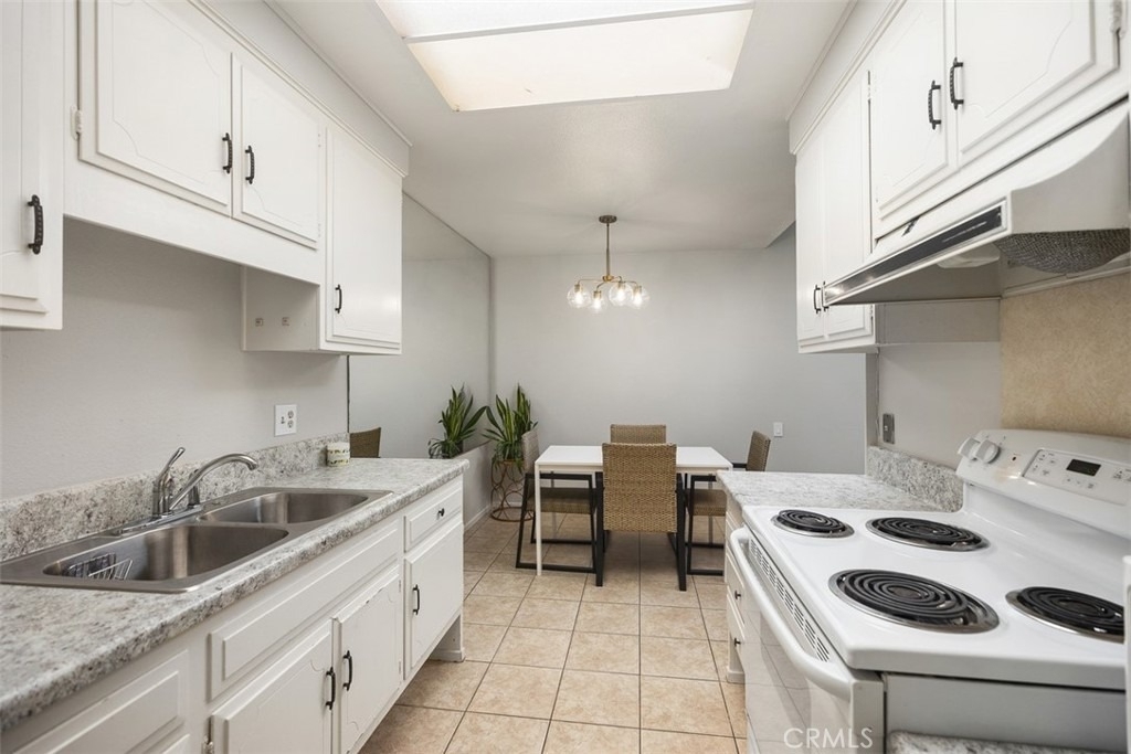 956 Calle Aragon - Photo 19
