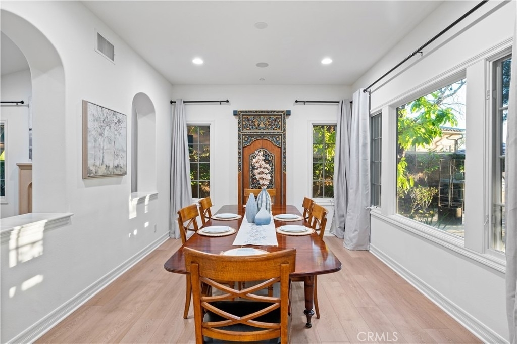 23 Castlerock - Photo 3