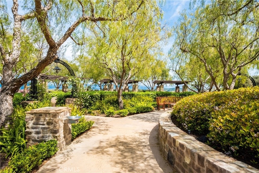 23 Castlerock - Photo 42
