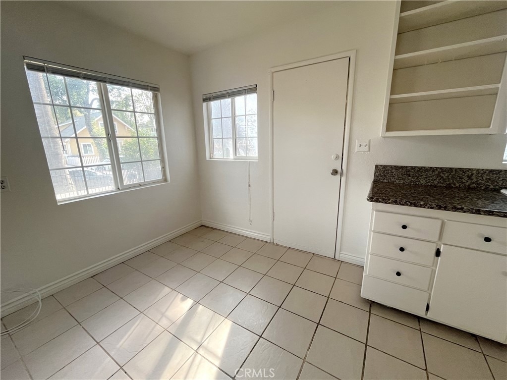 3855 Locust - Photo 9